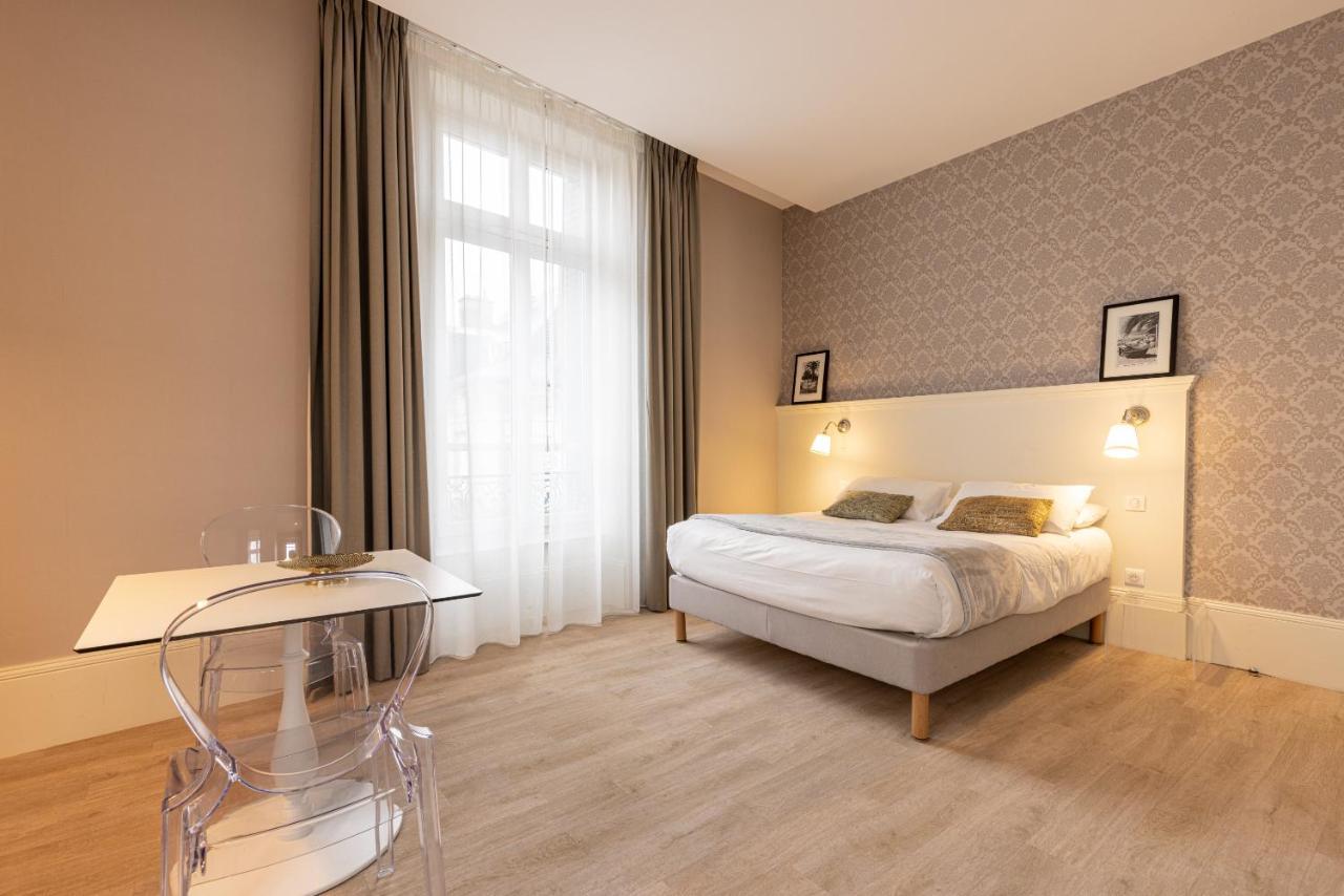 La Maison Blanche - Apparthotels De Charme Chic & Cosy A 350M Du Coeur De Ville De Limoges - Acces Autonome Room photo