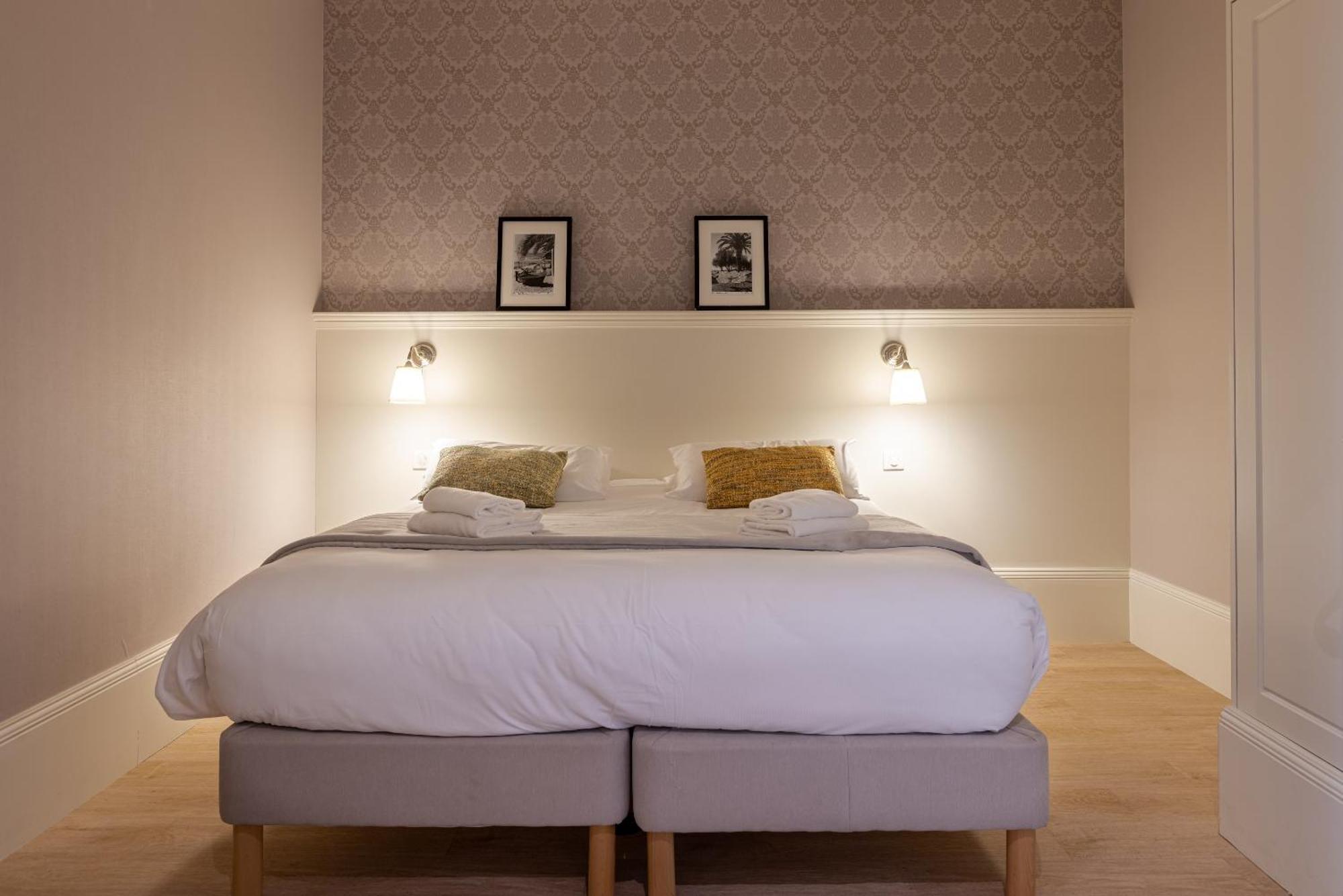 La Maison Blanche - Apparthotels De Charme Chic & Cosy A 350M Du Coeur De Ville De Limoges - Acces Autonome Room photo