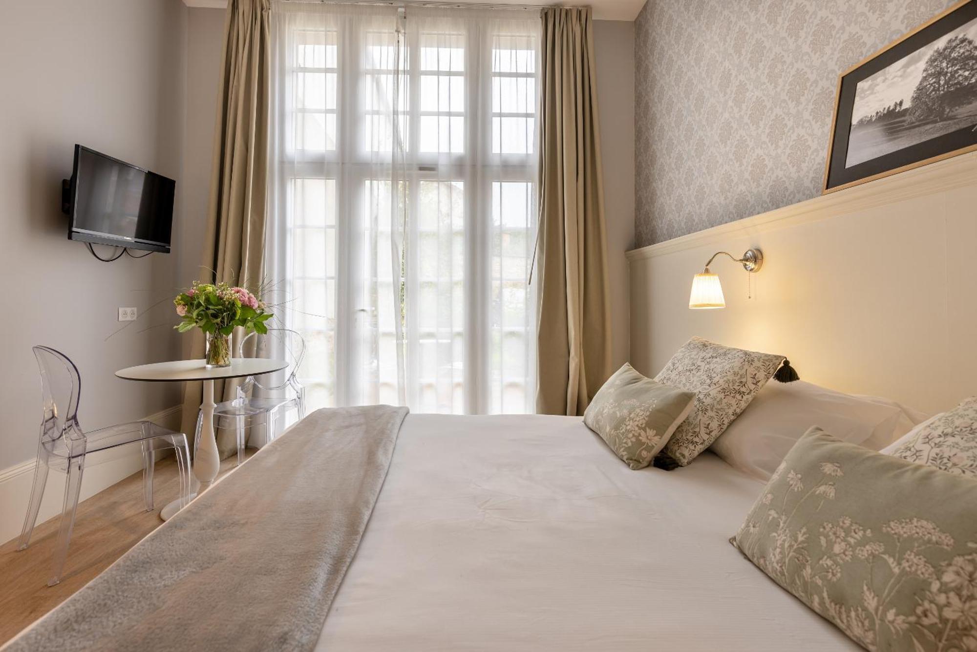 La Maison Blanche - Apparthotels De Charme Chic & Cosy A 350M Du Coeur De Ville De Limoges - Acces Autonome Room photo